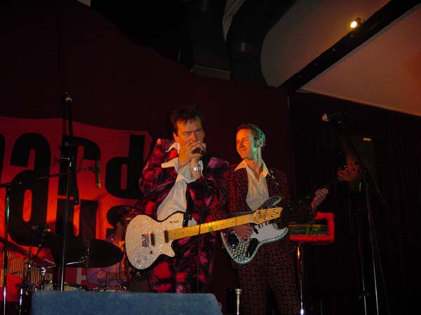 PHOTO3
