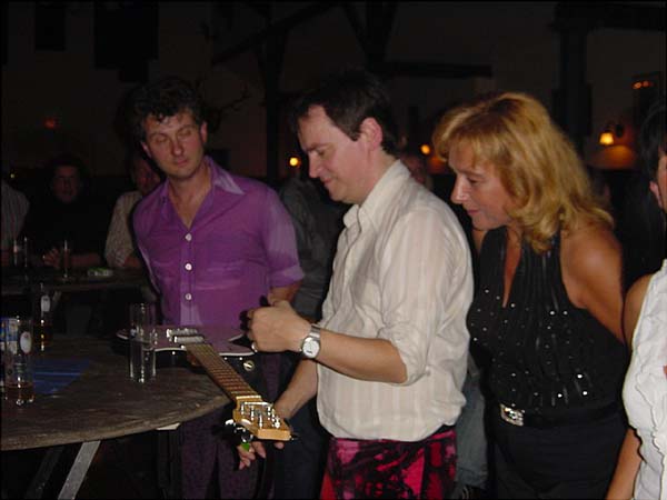 PHOTO37